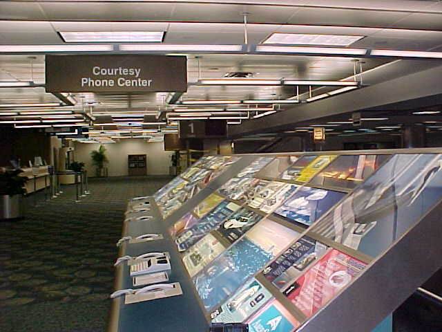 Retail information area ceiling and lighting